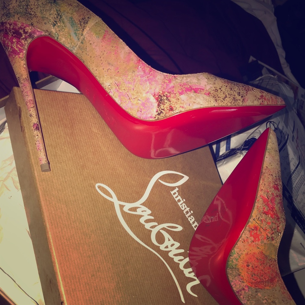 Louboutin so Kate’s. Size 401/2 runs a bit small